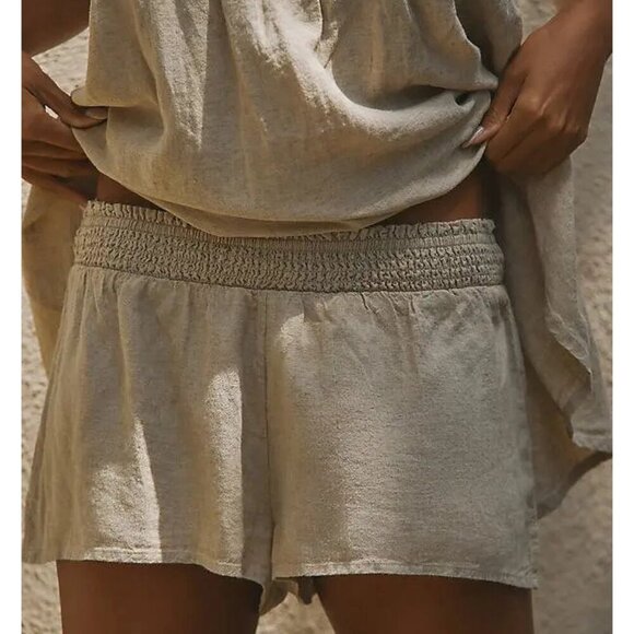 Anthropologie Pants - By Anthropologie Beige Pull On Linen Pucker Micro Shorts